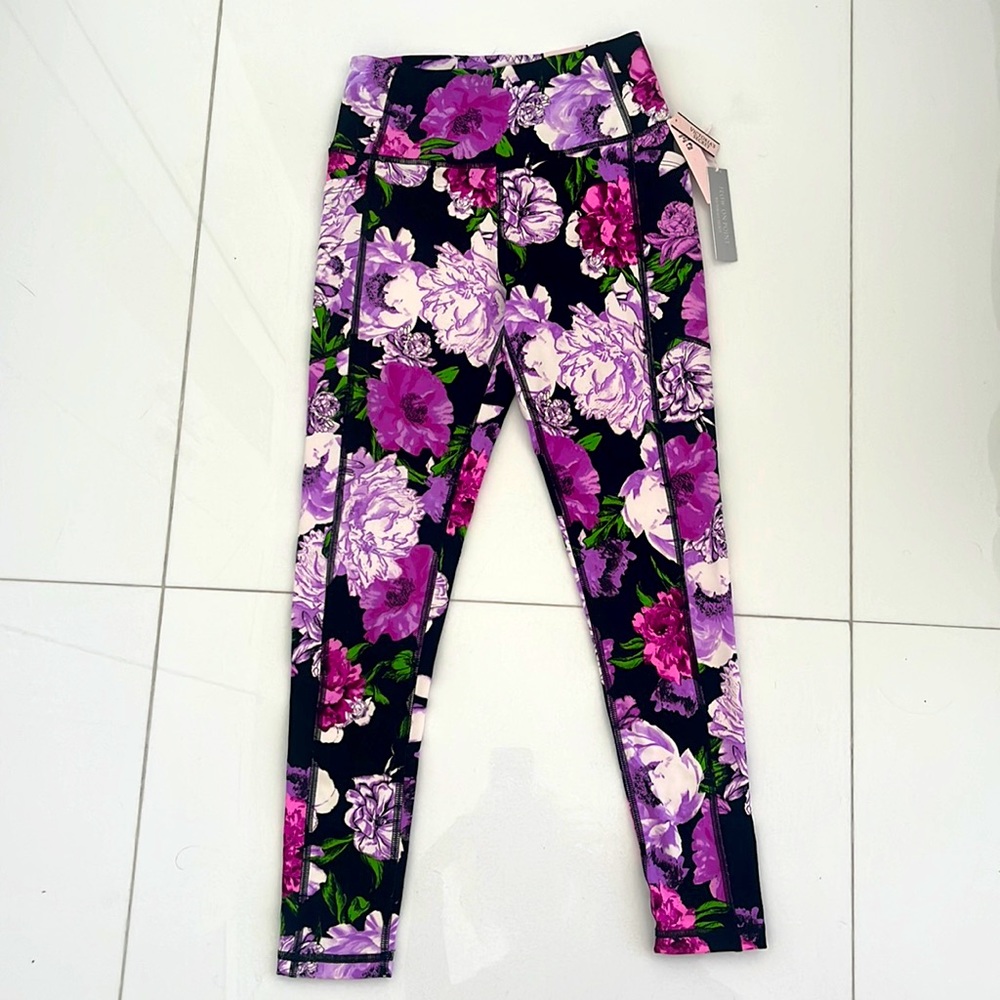 Brand NEW Flower LEGGINGS 🌸